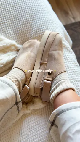 Cozy slippers #cozyseason #slippers 