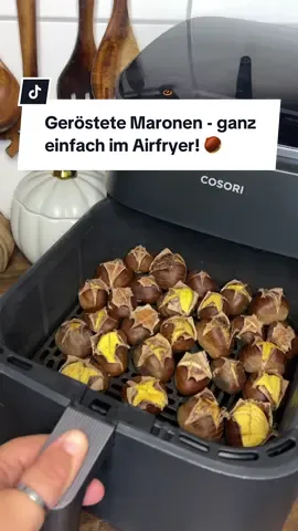 🌰 Herbstgenuss pur: Maronen einfach & schnell im Airfryer! 🍁 Kein Stress, kein Anbrennen – einfach reinlegen, rösten lassen & genießen. Perfekt für gemütliche Herbstabende! 😍 ✅ Zutaten: 200 ml Wasser, Maronen ✅ Zubereitung: Die Maronen im Airfryer im Airfry-Modus bei 170 °C für 20 Minuten backen. #airfryer #einfacherezepte #herbstrezepte #foryou #fyp 
