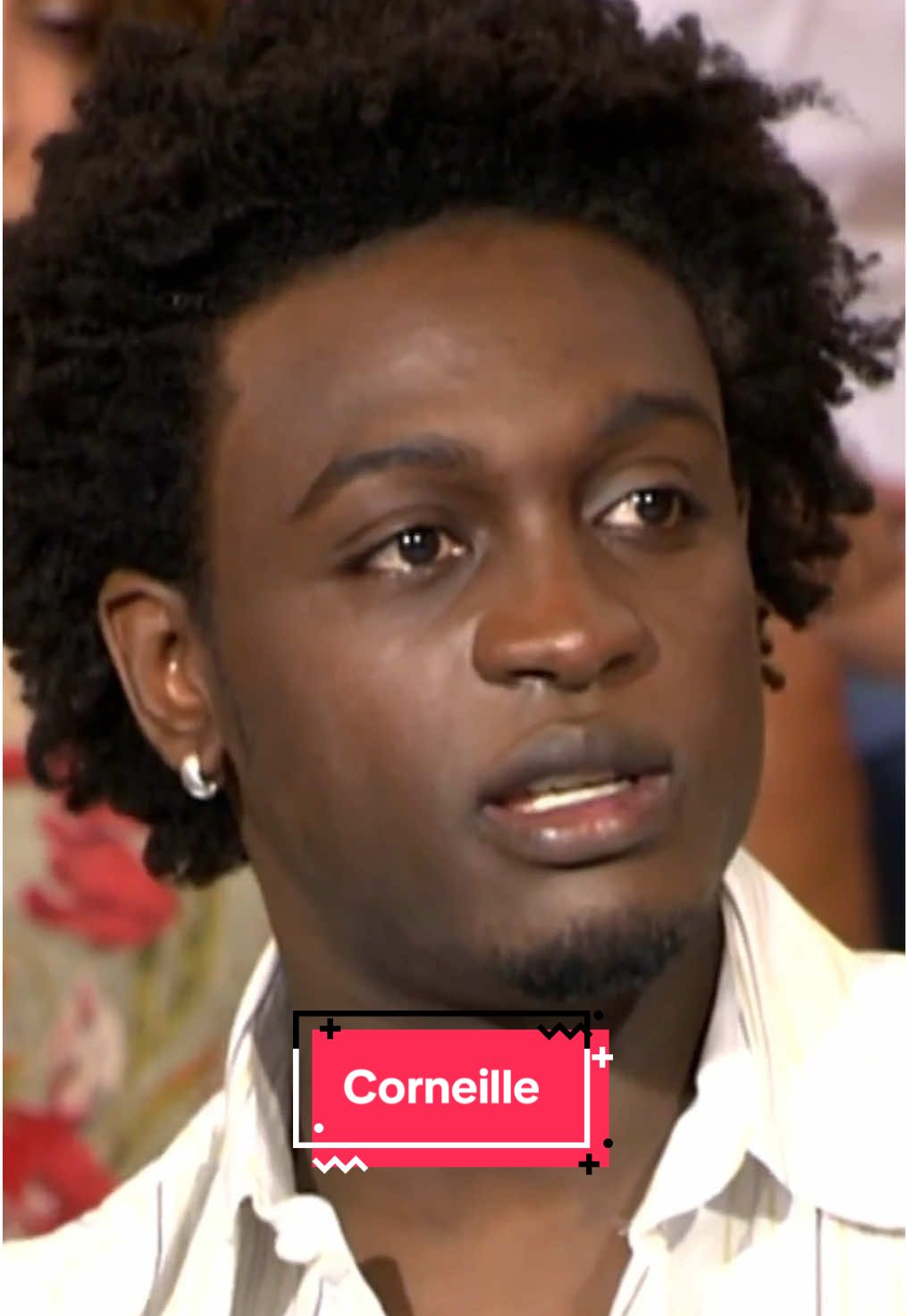 En 2003, Corneille revenait sur l’indicible : la perte de toute sa famille lors du génocide rwandais, et le long chemin de sa reconstruction. #corneille #temoignage 