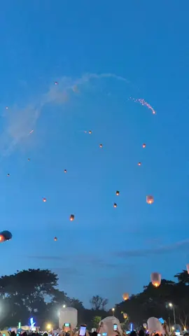 #မုံရွာ #သီတင်းကျွတ်လပြည့်နေ့ #ပြည်သူ့ရင်ပြင်နှင့်ပြည်သူ့ဥယျာဥ် 