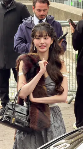 #장원영 #wonyoung #miumiu #parisfashionweek #pfw26 