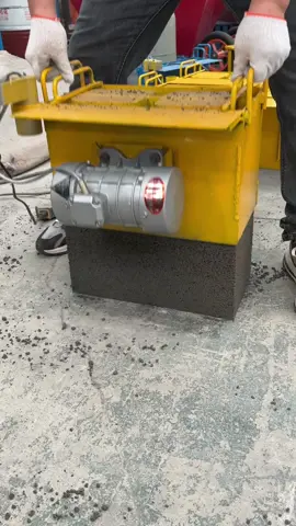 #brickmachinemike #brickmakingmachine #hollow #foryou #fyp 
