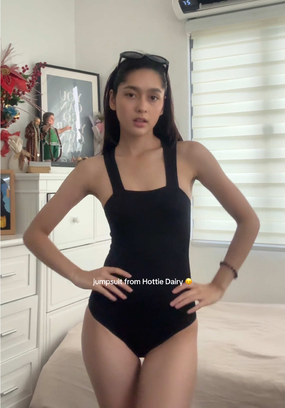 susssss @Hottie Diary PH na paka ganda ng jumpsuit na toooo!!! 100/10 !! 🙂‍↕️✨✨ BILI KANA RIN NG SAYOOOO 