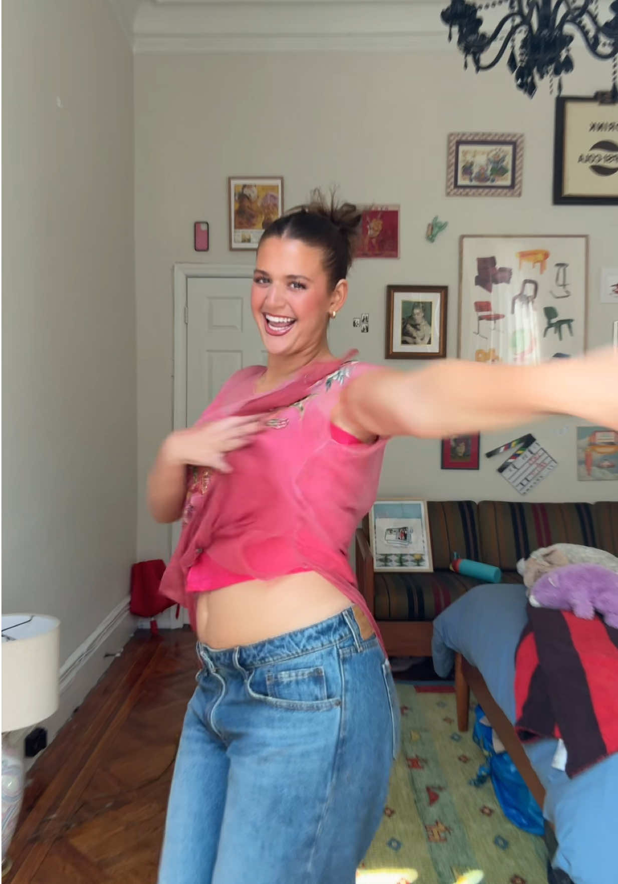 I’m SO OBSESSED WITH THIS DANCE thank u Mandy Moore #dance #taylorswift 