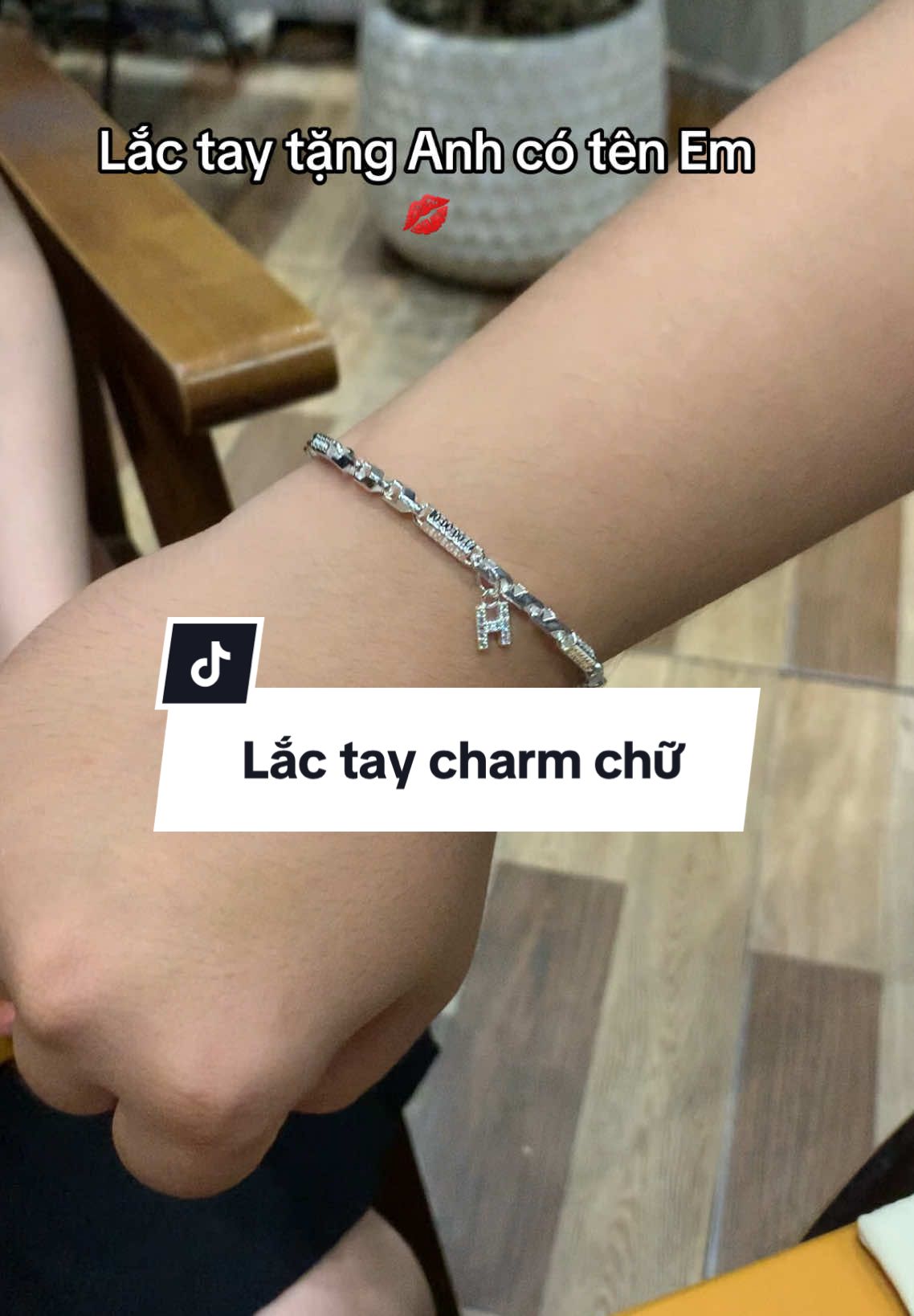Đánh dấu chủ quyền🥰💋🙆🏻‍♂️ #trangsuconline #quatangnguoiyeu #lenxuhuongtiktok #vangbacngocanh #thinhhanh #lacbac #lactaybac #trungthu #vongbacnam #vongbac #lacbacnam 