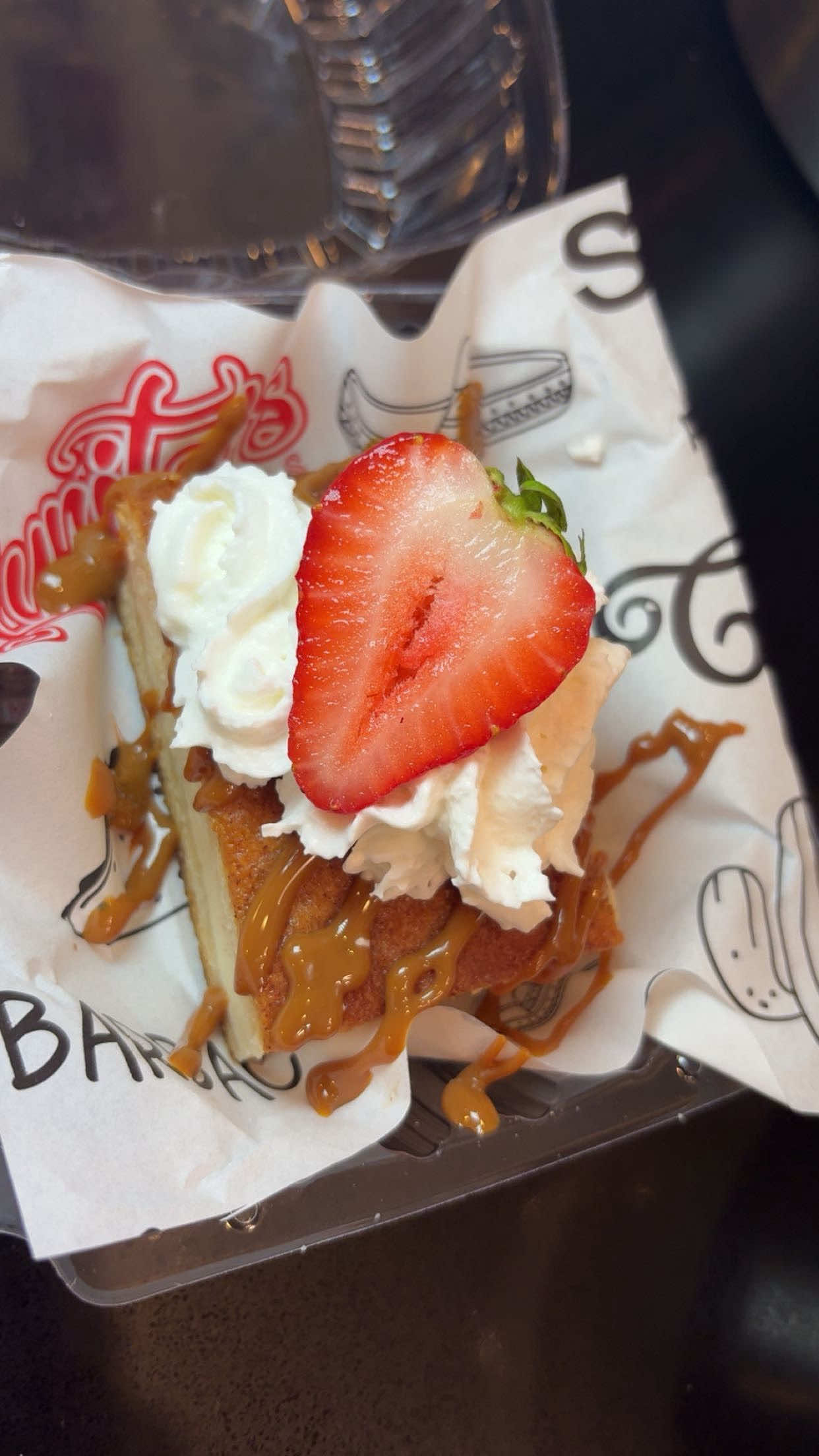 NEW NEW DESSERT 🥳 #churrocheesecake 