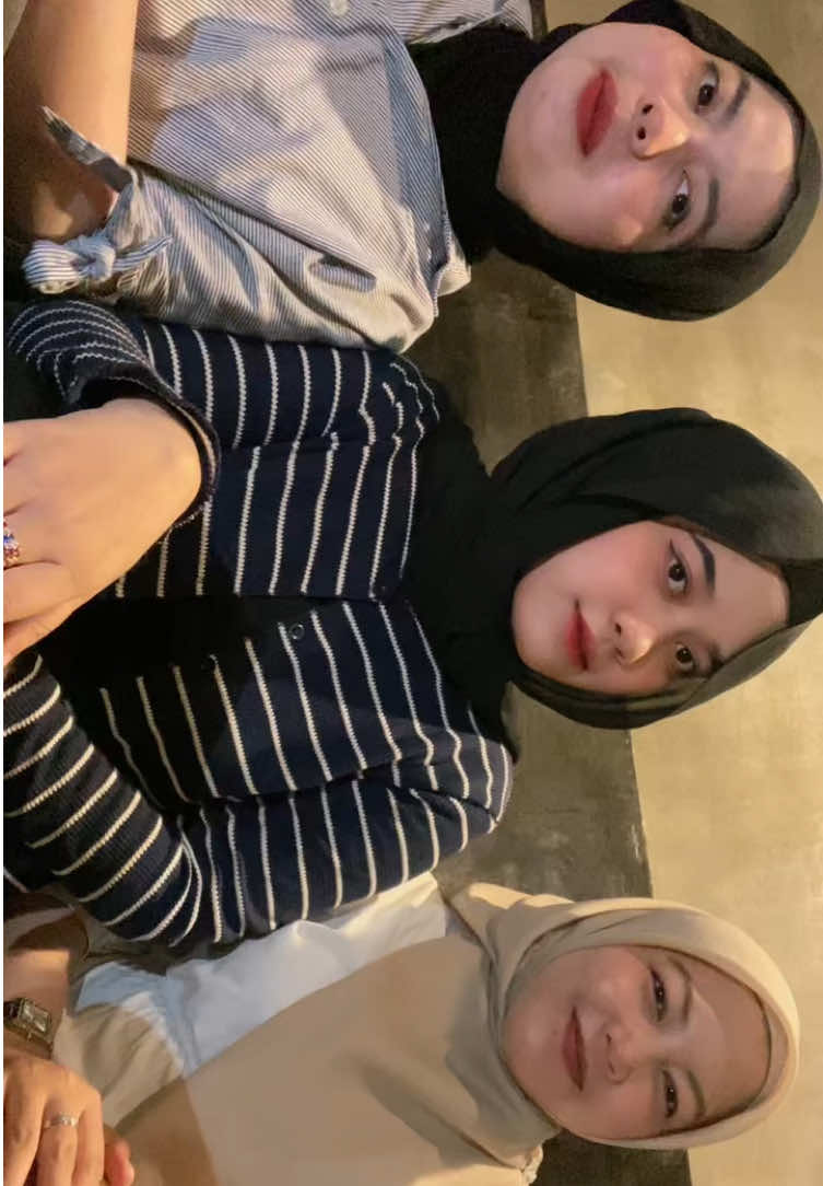 oktober o nya apa? 🤷🏻‍♀️ #velocity #trendtiktok #fypage #fyppp 