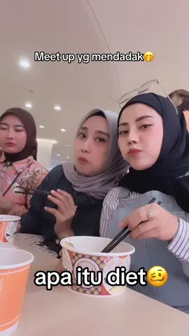 sehat2 mbakku🥰🥰🥰 @Anisa rahma @heny phyetha  #fypage✨ #berandafypシviral #anisarahma #biduandangdut #berandatiktokterbaru 
