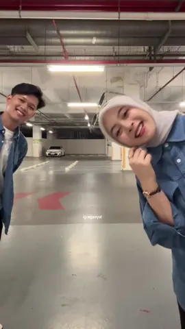 #outfitcouple #outfitideas #kemejacouple 