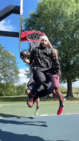 Rate this highlight tape from 1-10!! #halalwrist #minihoop #outside #fyp #viral 