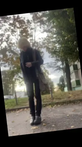 #00s #indiesleaze #hediboy #hedislimane #fashion 