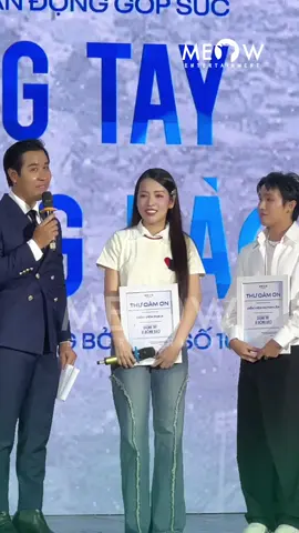 Puka giật mình liền khi nghe Nguyên Khang nói ai đến cũng hát tại chương trình vận động góp sức Chung Tay Vì Đồng Bào #Meowentertainment #meownetwork #Tiktokgiaitri #ChungTayViDongBao 