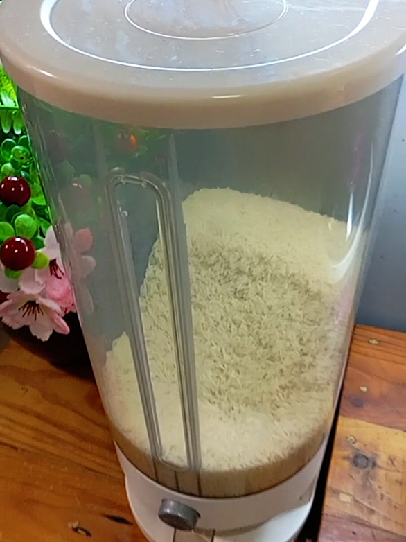 chai_8668  ถังใส่ข้าวสาร กล่องเก็บข้าวสาร 5/10kg ใช้งานสะดวกแค่กดปุ่ม ข้าวจะไหลออกมาอีก #ถังใส่ข้าวสาร #ถังข้าวสาร #กล่องเก็บข้าวสาร #ถังใส่เมล็ดพันธุ์พืช #chai_8668 