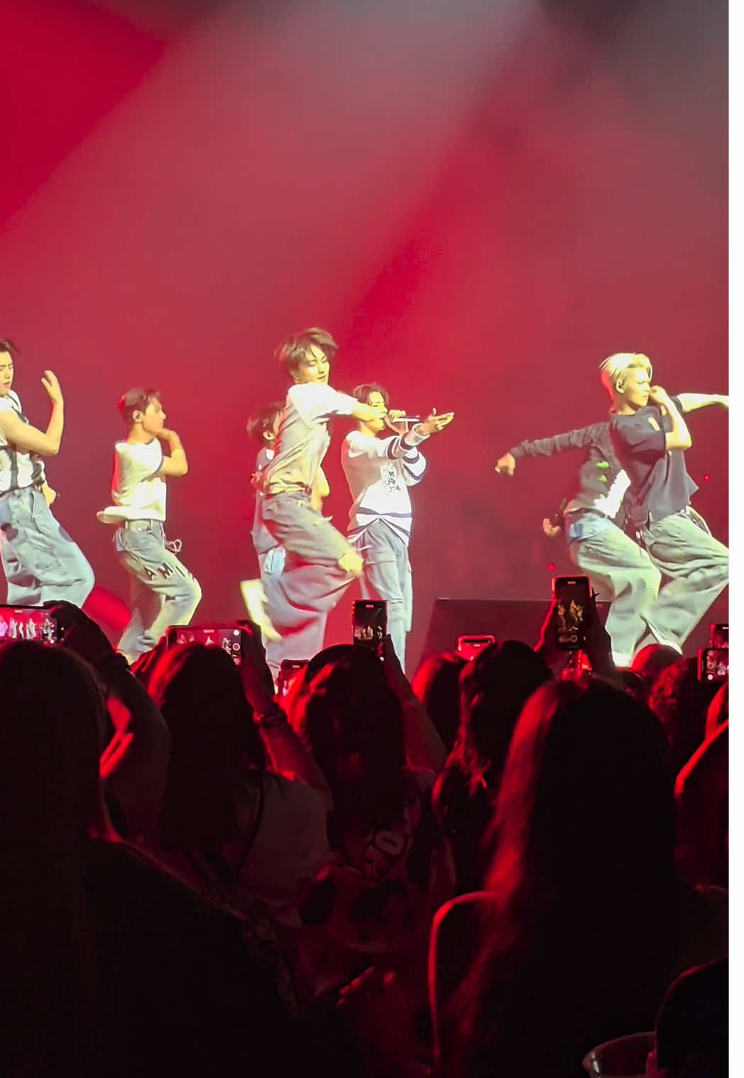 #enhypen #walktheline_in_belmontpark #walkthelinetour #kpopfan #kpopconcert 