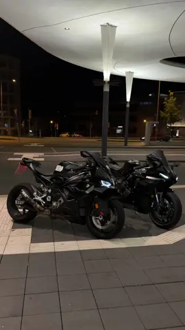 Stand there and watch them #motorcycle 