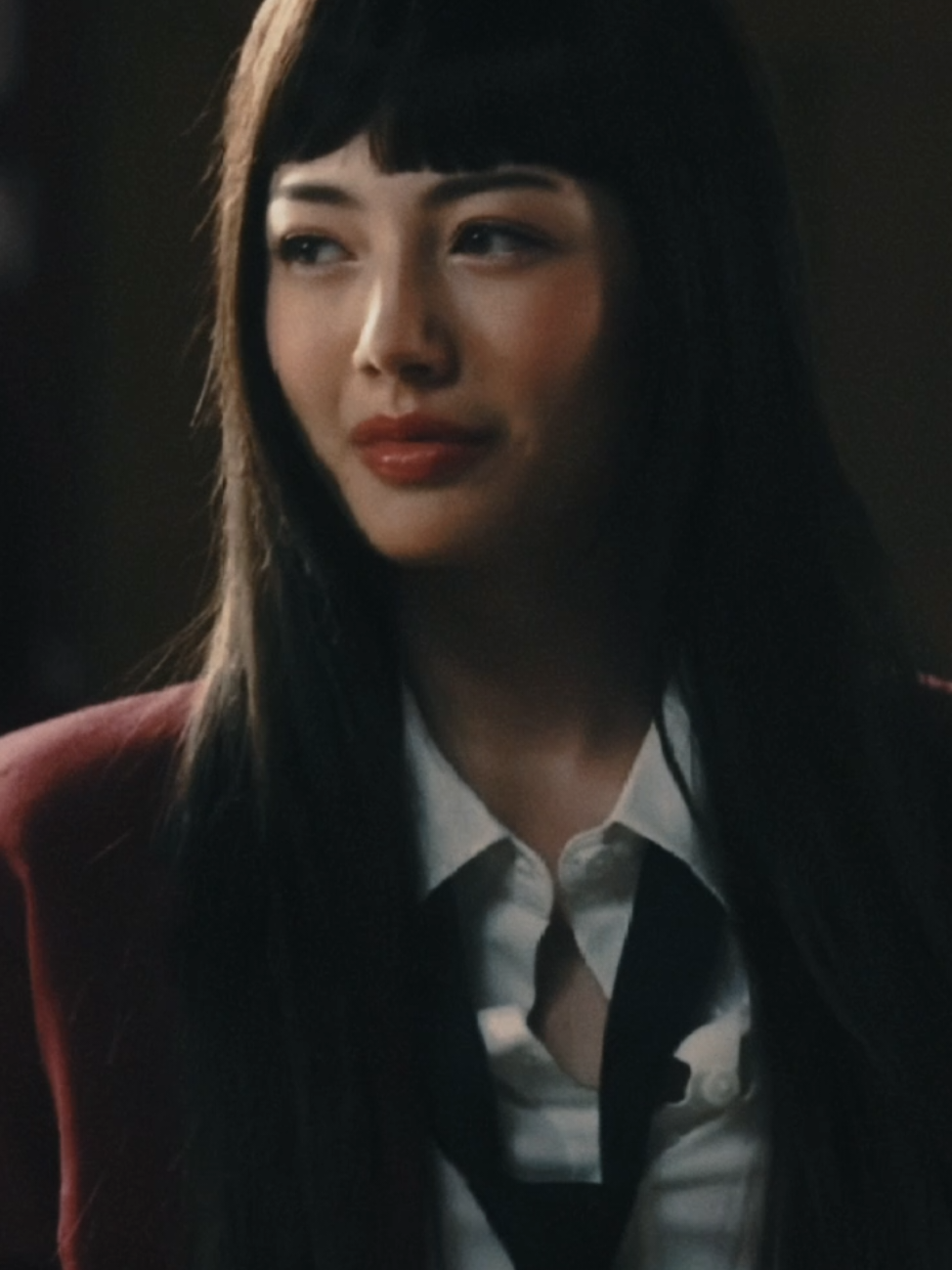She prefers to play with people 😝 #kakegurui #yumekojabami #yumeko #mikumartineau #miku #kakeguruiedit #kakeguruibet 