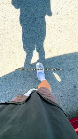 my momma finna beat me if she sees this #fyp #foryou #xyzbca 