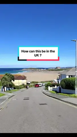 How can this be in the UK ?#cornwall #bestbeach #newquay #originalcontent #fyp 