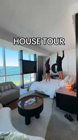 (pent) house tour in Vegas 🕺🕺 @Megan Moroney @alex harp 