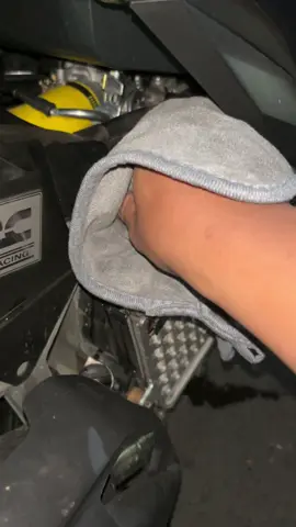 tadi motor aku overheat pas di jalan pulang padahal udh mau sampe rumah, but talk to who😔😔 #vario125gen2 #vario #fyp 