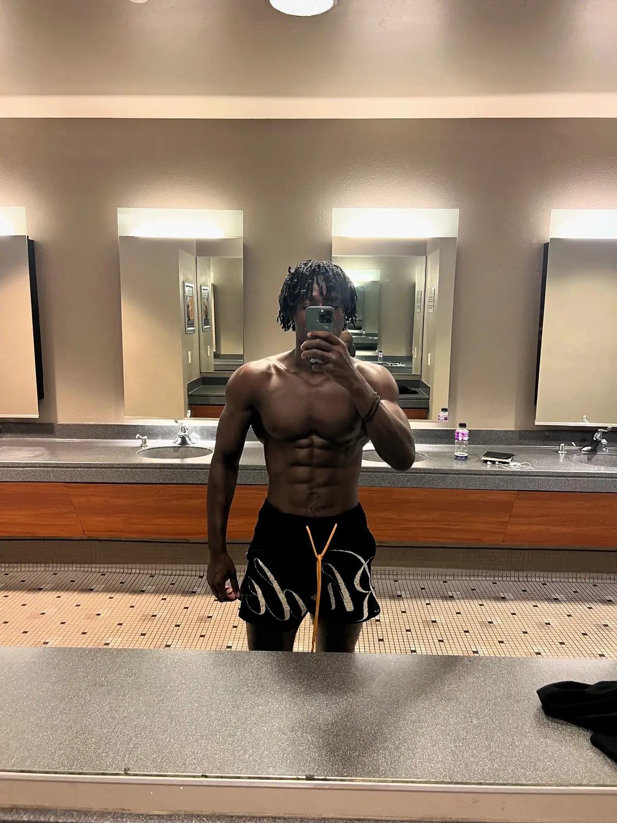A lot of y’all lack discipline to consistently workout because you’re doing it for the approval of others. That’s why when you have no vacation planned, no plans of seeing anyone, winter is approaching, summer passed so you won’t be out showing your body, you no longer workout; because you lack motivation to show off. Reason being your “motivation” comes from the approval of others. ONCE you transition your thought process to value you’re own view of yourself & not others you will no longer need a vacation, season, or trip to be motivated because You’re view of yourself is will BECOME your motivation everyday. 