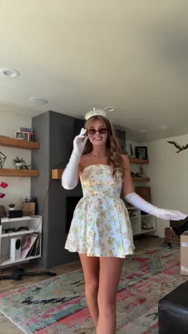Halloween costume inspo 