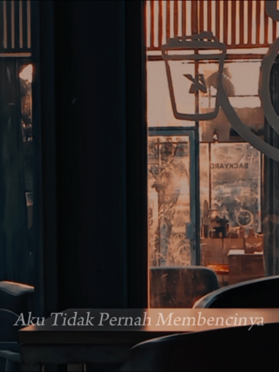 aku tidak akan pernah bisa membencimu, kembalimu masih menjadi keinginanku. Kembalilah jika kamu mau, pintu ini akan selalu terbuka untukmu. #fyp #rintiksedu #fyppppppppppppppppppppppp 