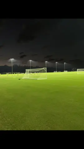 Under the bright floodlights, the field comes alive at night. The air hums with energy the sharp echo of boots meeting the ball, the low chatter of players calling out across the pitch. Each breath hangs in the cool air, blending with the rhythm of the game. Shadows stretch and shift as players move, chasing the ball like it’s the only thing that matters. There’s no crowd, no noise from the outside world just the sound of the game itself. Under the night sky, football feels different: calmer, rawer, more personal. It’s the kind of moment that turns an ordinary match into something almost poetic.#Soccer #football #Fitness #fyp #viral 