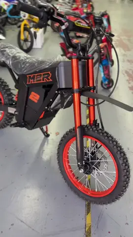 MOTOCROSS M2R TORNADO DE 3000W 60V .#moto #motocross #crevillente #malaga #sevilla 