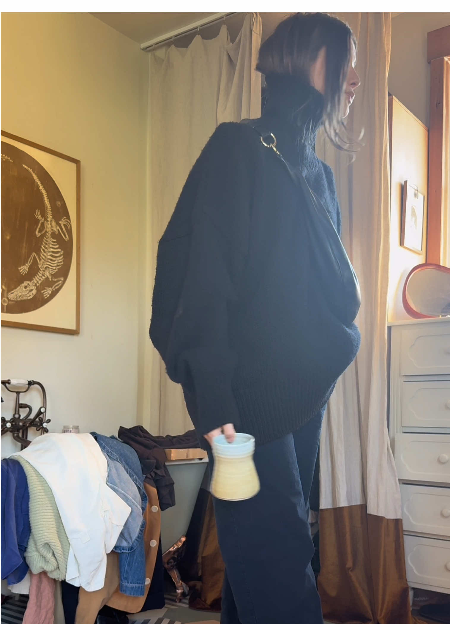 will be hiding in my turtleneck for the forseeable future  #OOTD #babba #hyergoods #rudyjude #corporatefits 