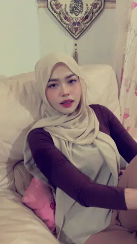 follow second account aqish 😎