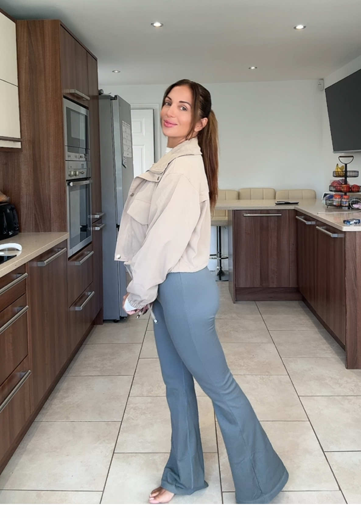 Loving this fit 😍🙌🏼  #tiktokshop #tiktokmademebuy #cropjacket #fyp 