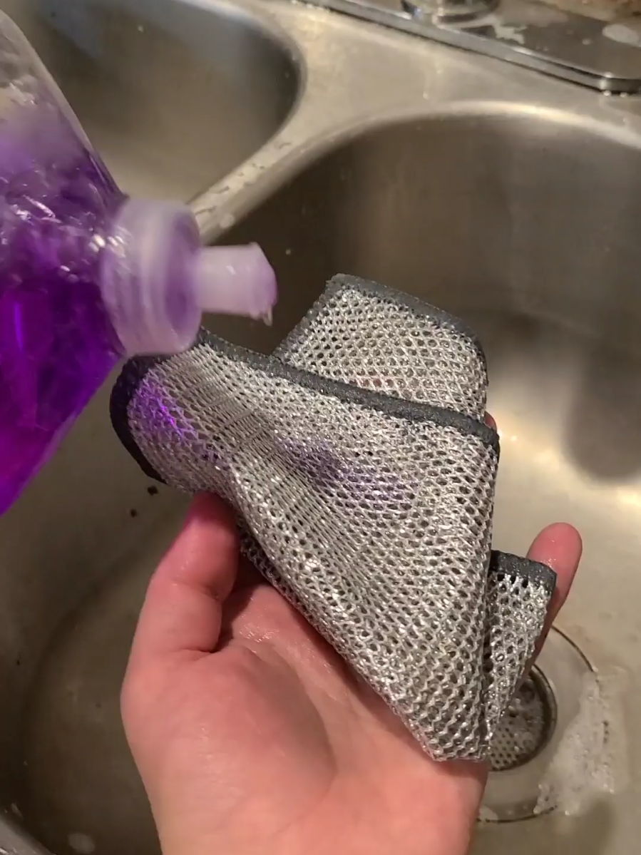Dishcloths make washing dishes easy and enjoyable😊 #dishcloth #dishwasher #cleaningroutine #cleaningtok #tiktokshop 