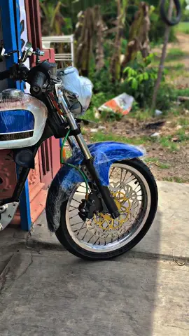Seng bungkusan kresek putih gak pedes Mak 