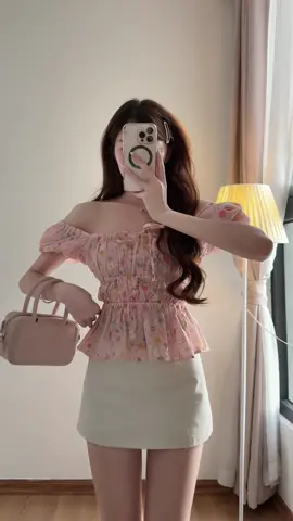 Outfit hum nay của tui nè