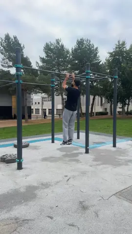 Le dos n’est plus blessé on va pouvoir se rentrainé sur le front lever in sha Allah #for #you #prt #muslim #try 