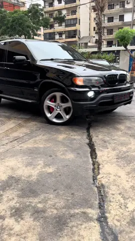 #x5#2001#4.4#black.black#sportpakg