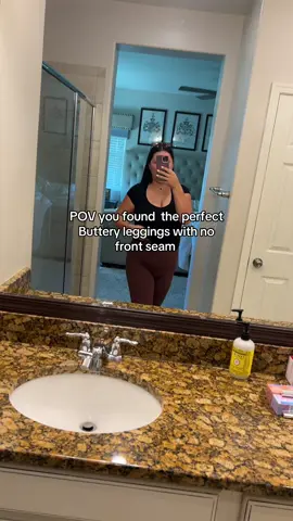 #tiktokshopfinds #leggingsoftiktok #pavoileggings #activewear #tiktokshopfallsale  @PAVOI 