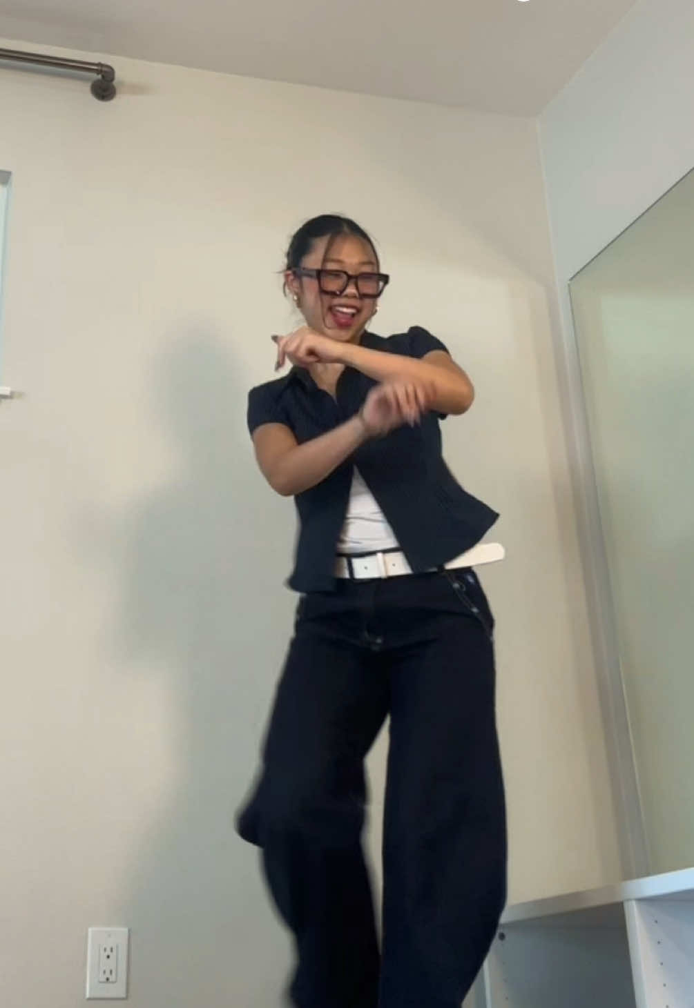 is this my sign to go line dancing 😅 #dance #fyp #pitbull #trending #explore