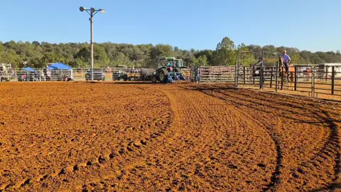 my bad gf reins 10 inches too long lol 