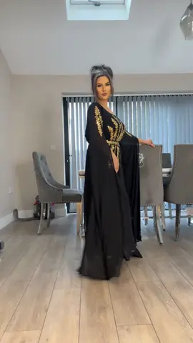 Every inch of your Abaya enhances your style with dignity   🥰 #fyp #abaya #viral #uktiktok #trending 