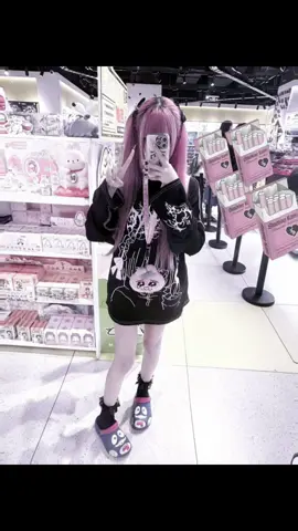 If I wasnt such a FUCKING PIG then id wear jirai all the time bru #fyp #jiraikei #jfashion #subcul 