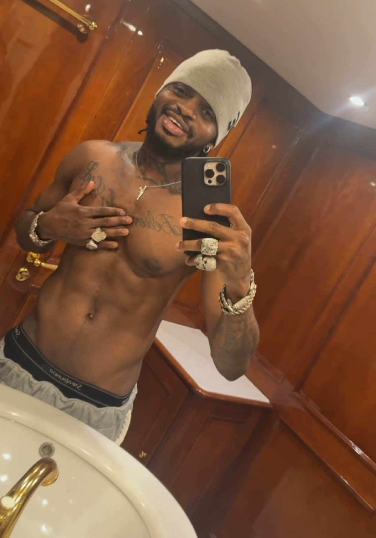 #MSUMARI on all Platforma now! #Wasafi #DiamondPlatnumz 