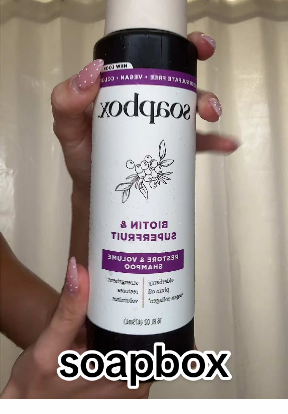 #ad tried out @Soapbox and I’m obsessed with how good it smells!!! My hair feels soft, refreshed, and so much healthier :) You can grab Soapbox now at Walmart @Walmart #SoapboxPartner #MySoapbox #HairCare #HairCareRoutine 