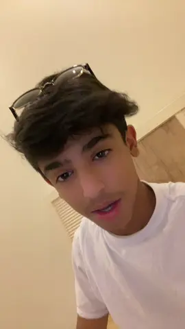 اخخ اخر شي ههههههههههههههههههههههههههههههههههههههههههههههههههههههه #عشوايات_ابو_فايز #fyp #اكسبلور 