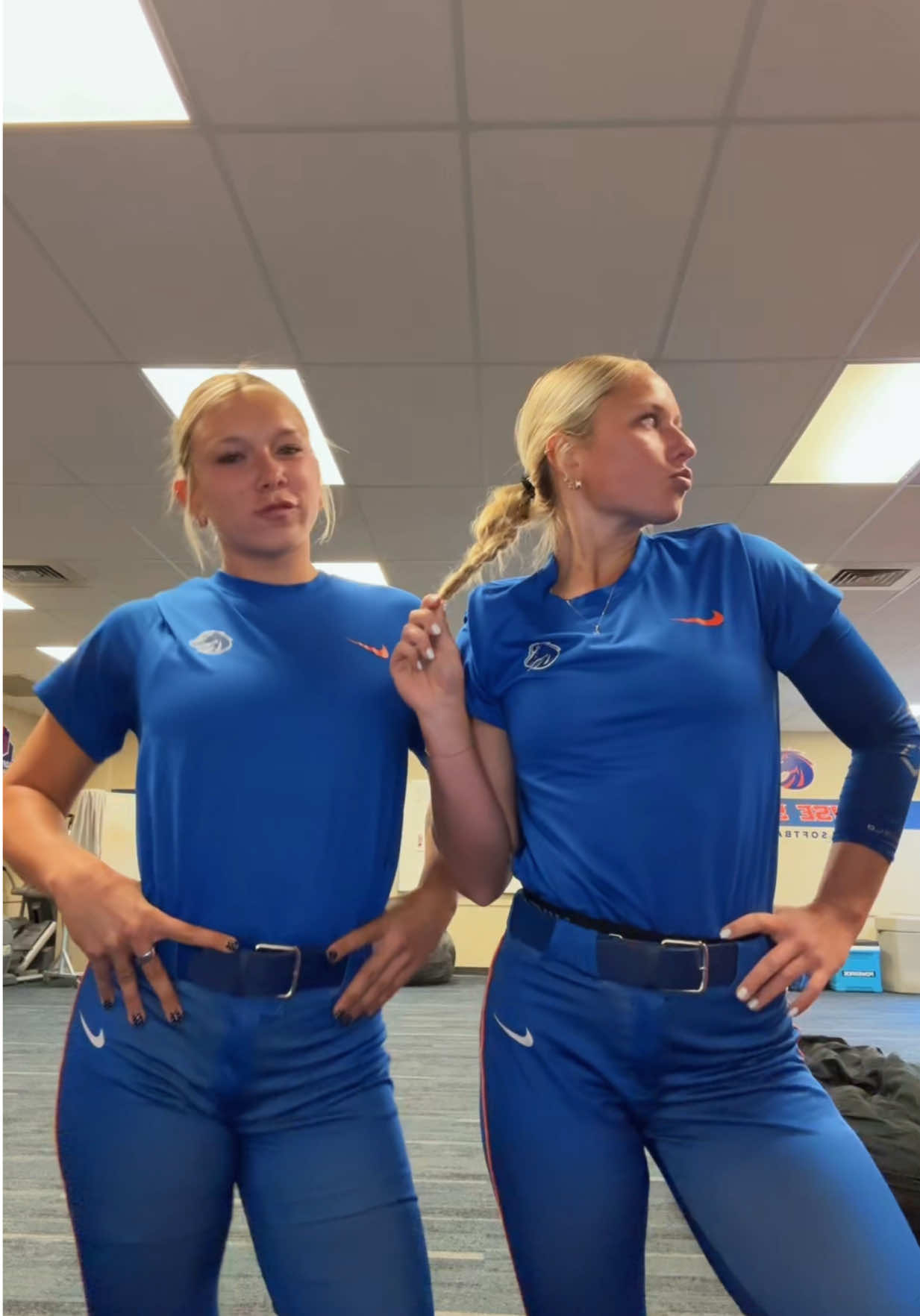 broncos in blueeee 💙💙 #boisestate #d1 #softball #fyp @olivia bauer 