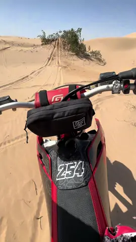 Dune season is coming up purchase the best deal on Bar bags! #dirtbike #glamisdunes #sanddunes 