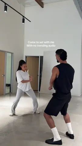 The love for @deziskin body gloss has blown us away. We've teamed up with @snif.co because they are experts in fragrance! They created the juiciest scent and we bottled it up in our amazing body gloss formula. Paleta Punch Body gloss launching 10.9