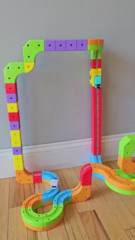 Super fun STEM toy for building, thinking, and innovating! With the 88 piece Klickrail Master Set your kid can build all sorts of fun closed loop tracks  and watch the cars automatically zip around their creation. Highly recommend the 88 piece set -- get multiples if you can! #klickrail #stemtoys #buildingtoys #christmastoys #kidstoys 