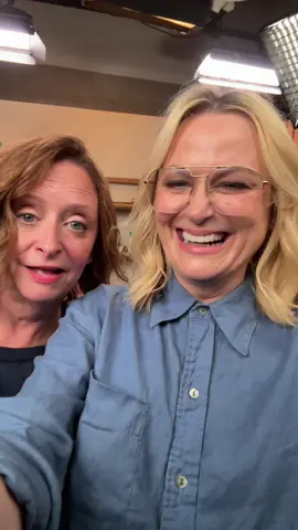 Dratch tomorrow! 🩵 #goodhangwithamypoehler #racheldratch